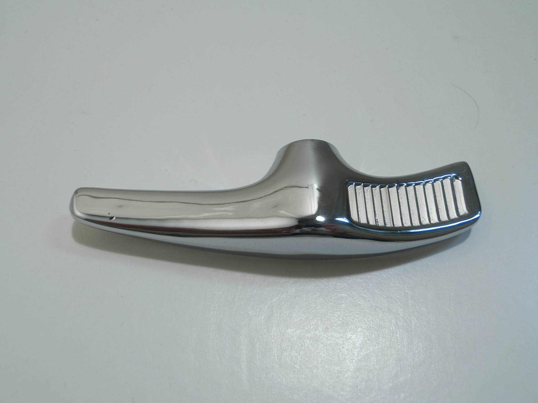 Seat Release and Adjusting Handle, 64-66
